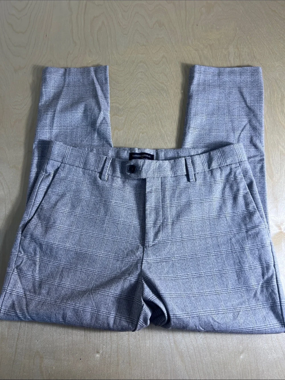 Banana Republic brown Plaid Dress Pants size 32x30